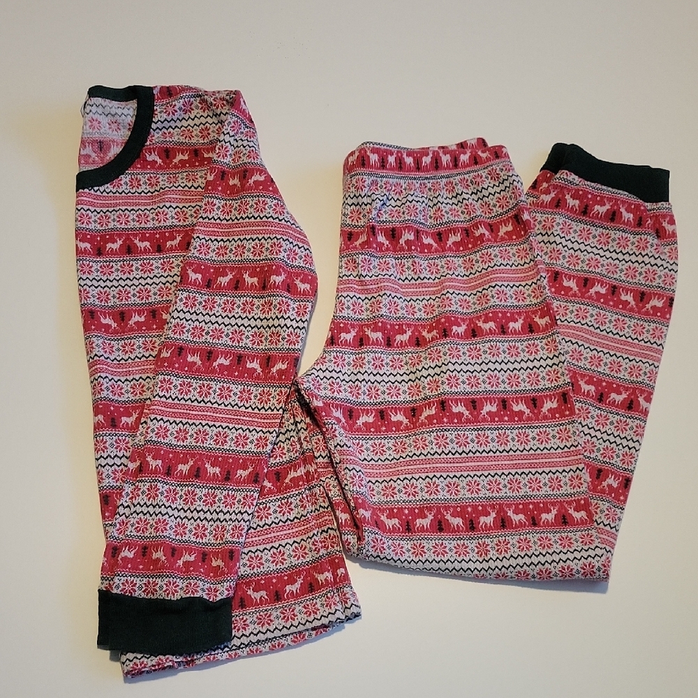 Red and Black Festive Deer Patterned Pajama Set
